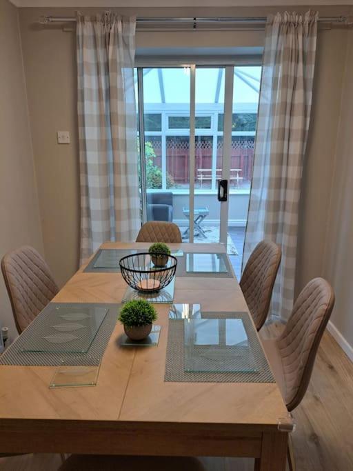 Modern Living In Hull Βίλα Kingston upon Hull Εξωτερικό φωτογραφία